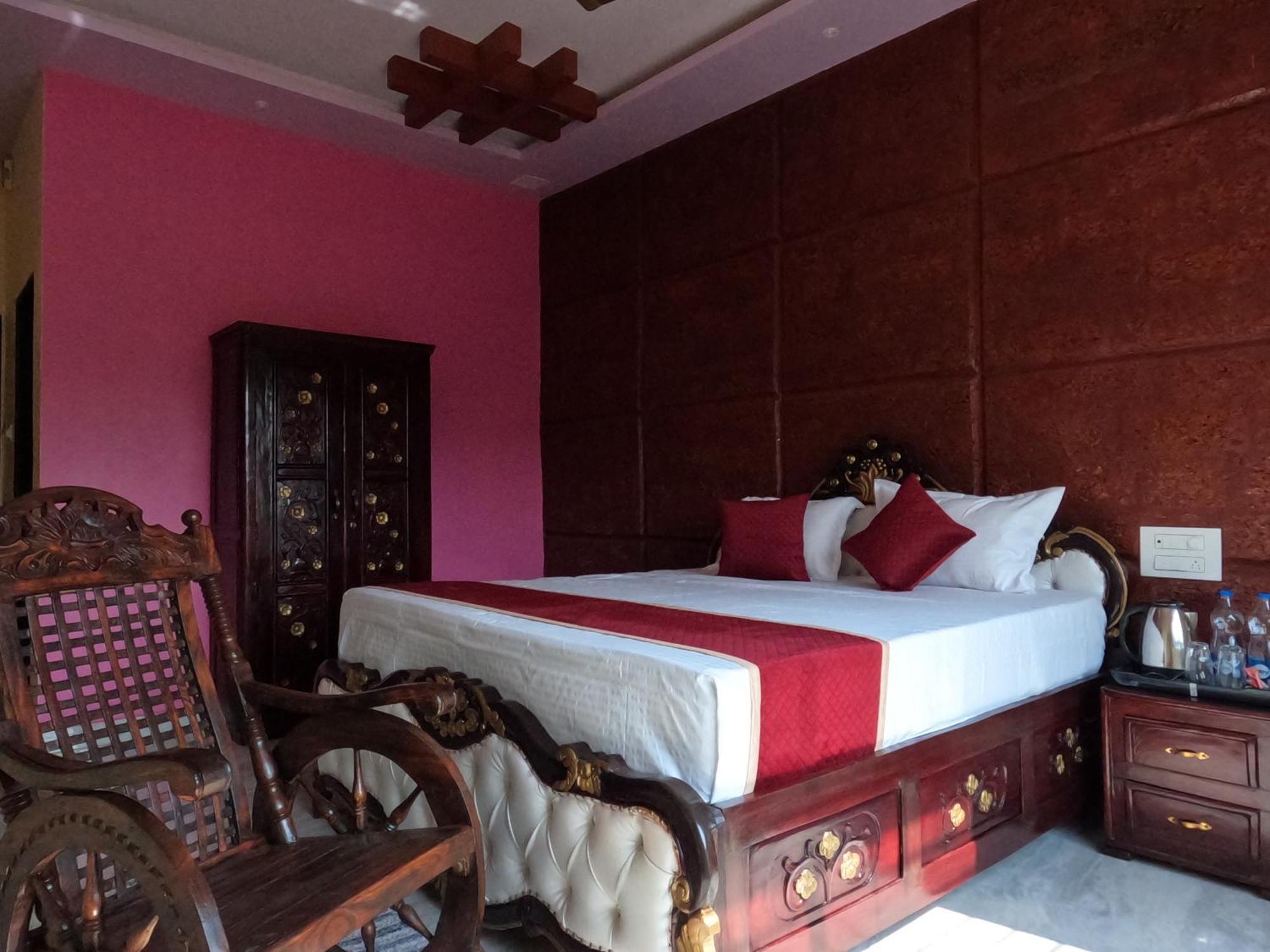 Kokan Heritage Resort Mālvan Kültér fotó